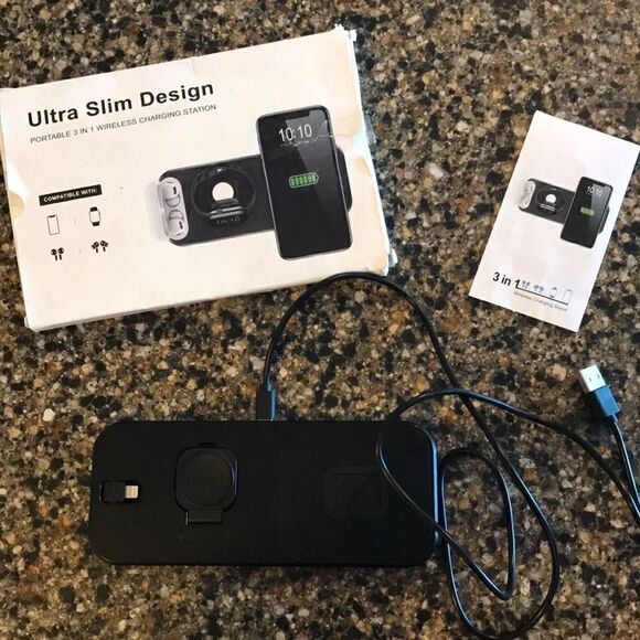 NEW Portable 3 In 1 Charging Station - Picture 1 of 6